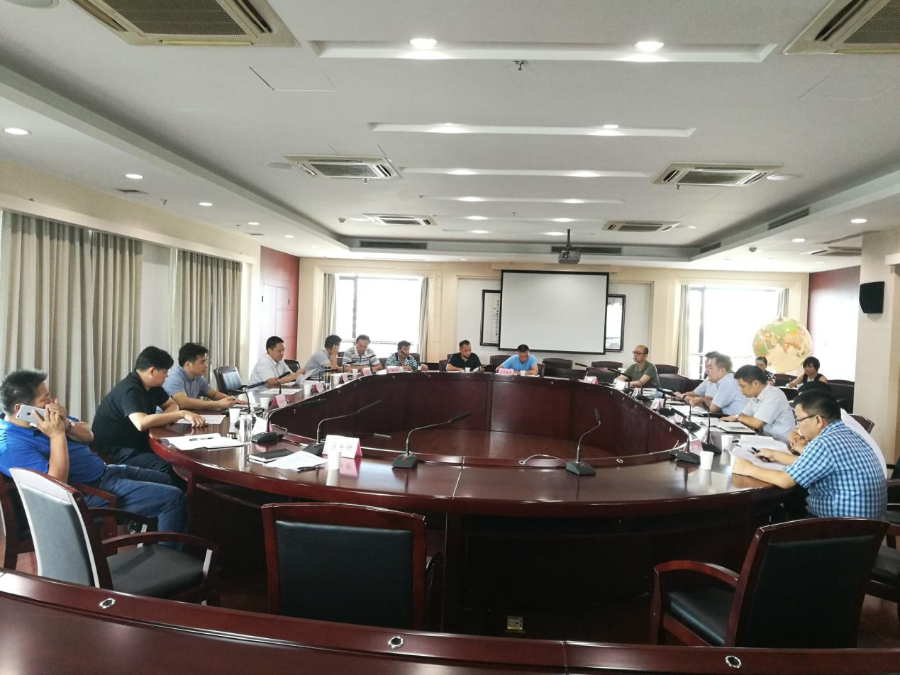 qmh球盟会陈跃庆董事长、潘杰总经理带队赴硚口区协调推进武汉中央商务区建设相关工作