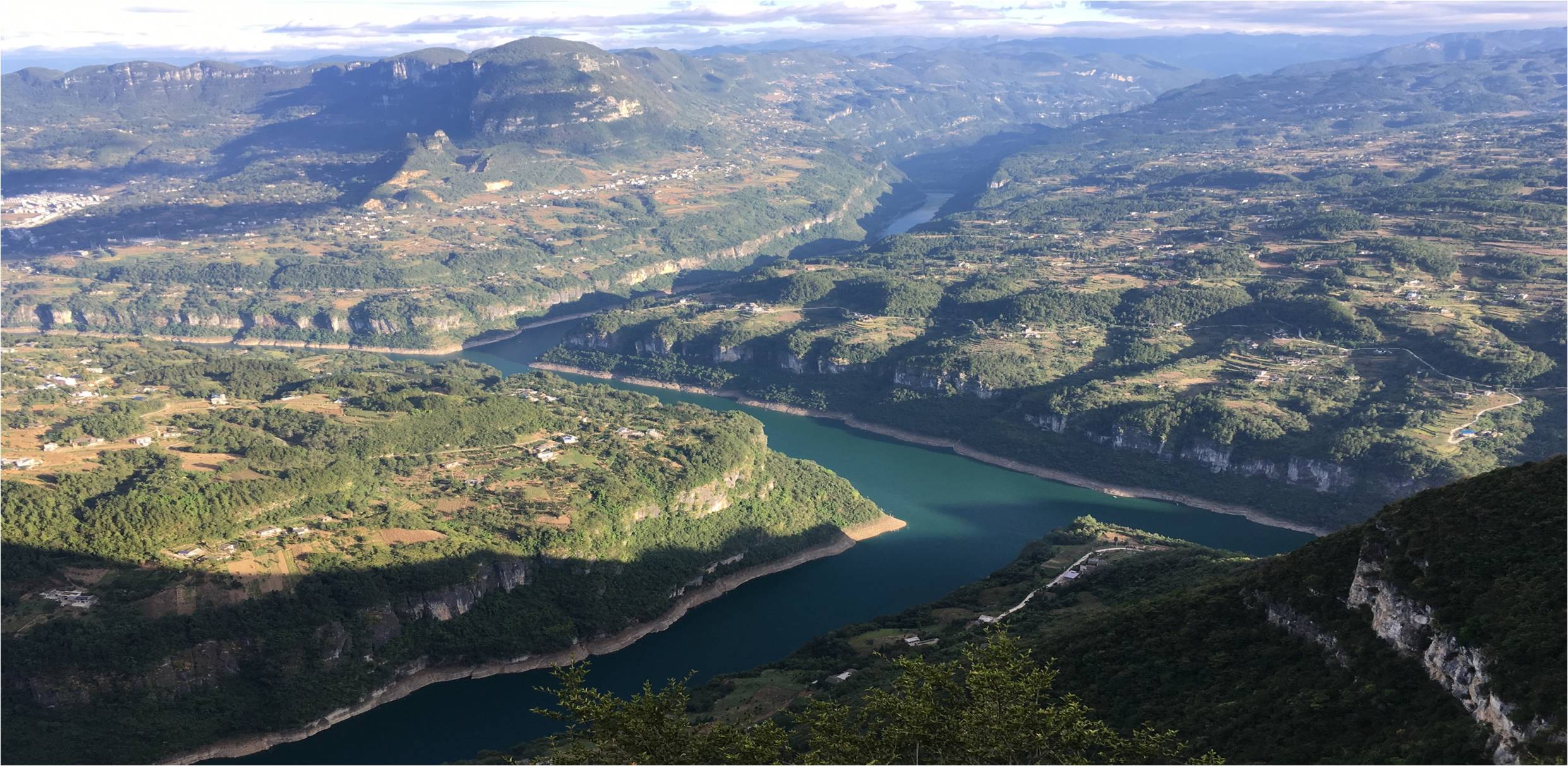 qmh球盟会所属中城公司拓展旅游地产项目