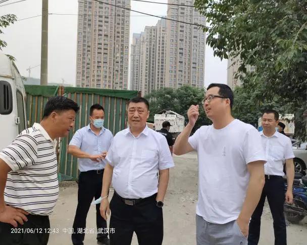 qmh球盟会领导端午期间深入地块工地督导检查创文创卫整治工作