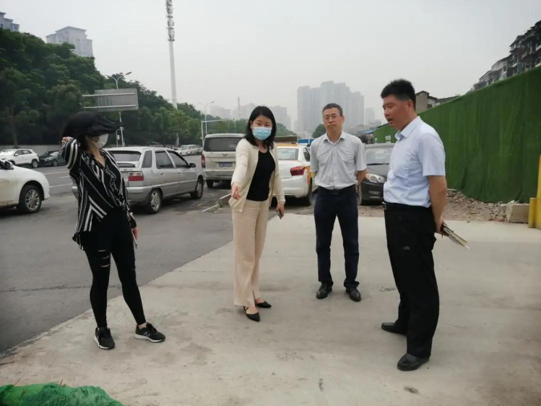 qmh球盟会领导端午期间深入地块工地督导检查创文创卫整治工作